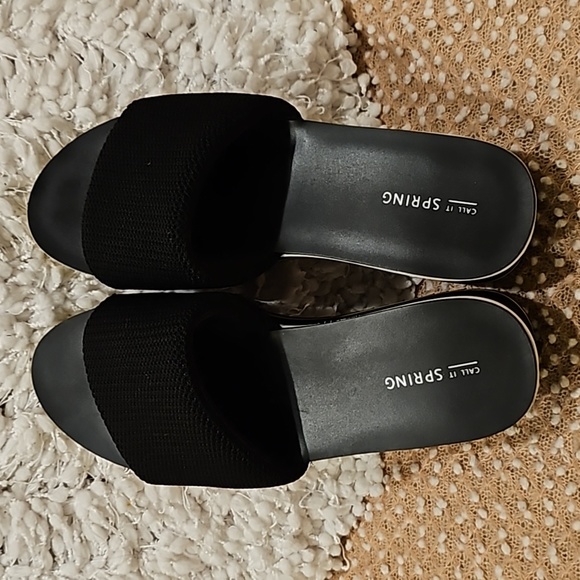 Call it Spring Sandals - Picture 14 of 16